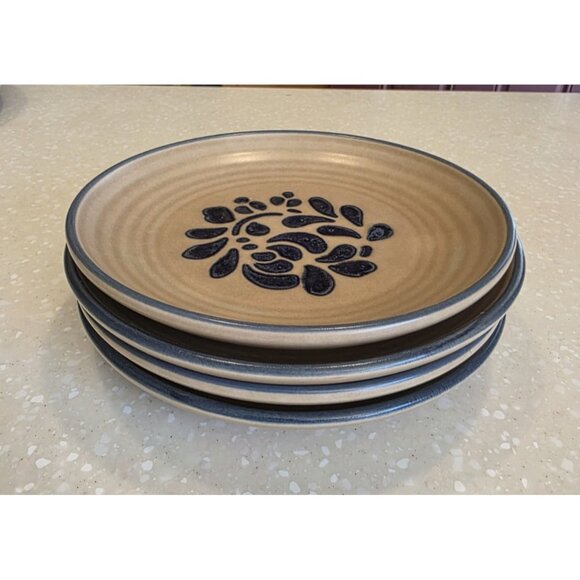 Pfaltzgraff Folk Art Stoneware 4 Salad/Dessert/Bread Plates 7” Tan Blue Vintage - Picture 8 of 8